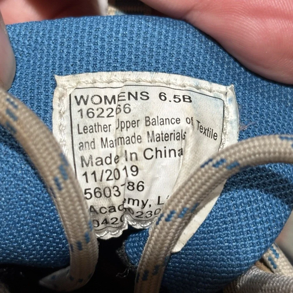 MAGELLAN Women's Outdoors Hiking  Boots‎ Shoes  Size 6.5 Waterproof